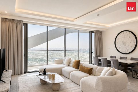 Apartment in Business Bay, Dubai, UAE 2 bedrooms, 214.8 sq.m. № 760347 - photo 2