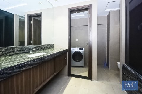 Apartment in Greens, Dubai, UAE 1 bedroom, 129 sq.m. № 704261 - photo 12