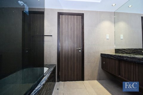 Apartment in Greens, Dubai, UAE 1 bedroom, 129 sq.m. № 704261 - photo 13