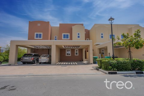 Shtëpi në qytet në Dubai, Emiratet e Bashkuara Arabe 3 dhoma gjumi, 177.82 m2. № 733319
