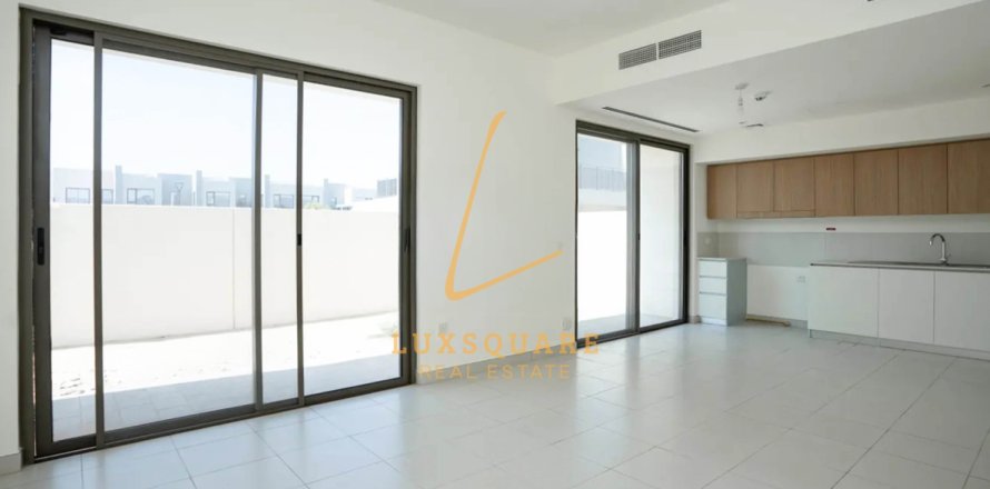 Vila di Dubai South (Dubai World Central), UAE 4 bilik tidur, 237 meter persegi № 686638