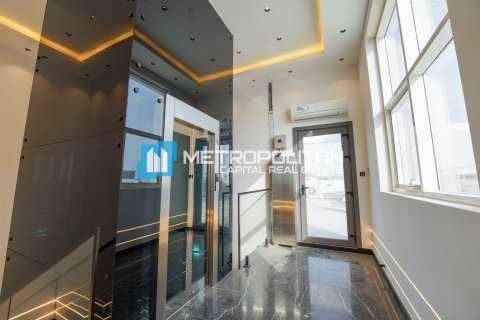 Vila na Yas Island, Abu Dhabi, SAE 6 ložnice, 970.1 m² Č.: 633410 - fotografie 11