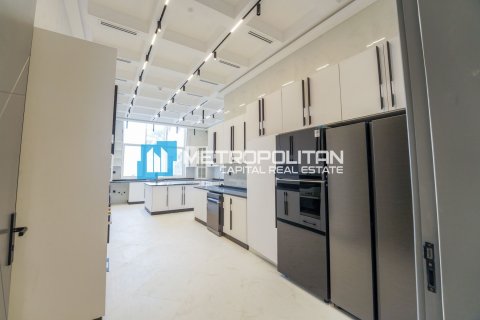 Vila na Yas Island, Abu Dhabi, SAE 6 ložnice, 970.1 m² Č.: 633410 - fotografie 4