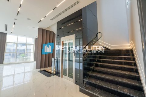 Vila na Yas Island, Abu Dhabi, SAE 6 ložnice, 970.1 m² Č.: 633410 - fotografie 12