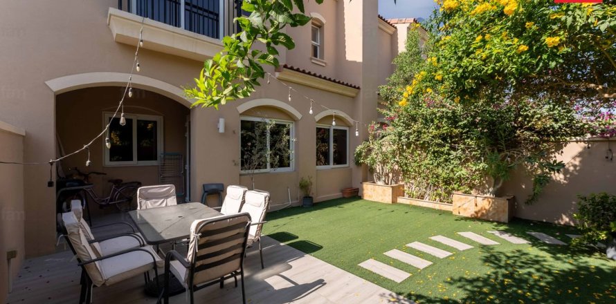 Vila di Dubai, UEA 3 kamar tidur, 186.3 m2 nomor 661524