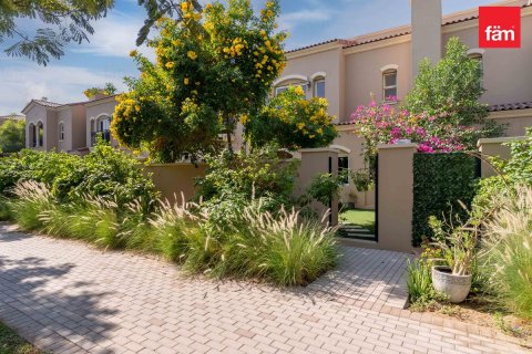 Villa in Dubai, UAE 3 bedrooms, 186.3 sq.m. № 661524 - photo 17