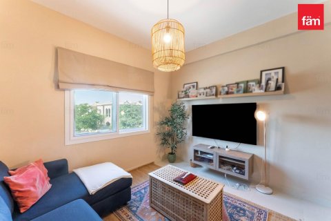 Villa in Dubai, UAE 3 bedrooms, 186.3 sq.m. № 661524 - photo 7