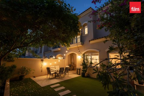 Villa in Dubai, UAE 3 bedrooms, 186.3 sq.m. № 661524 - photo 16