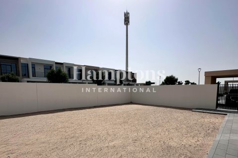 Villa à louer à Dubai South (Dubai World Central), Dubai, EAU 4 chambres, 354.51970606 m2 № 651069 - photo 14