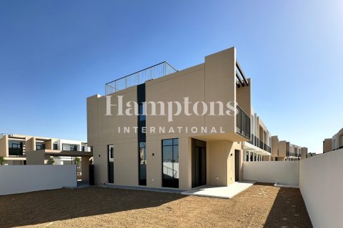 Huvila Dubai South (Dubai World Central), Arabiemiraatit 4 makuuhuonetta, 372.88012595 m2 № 651071 - kuva 10