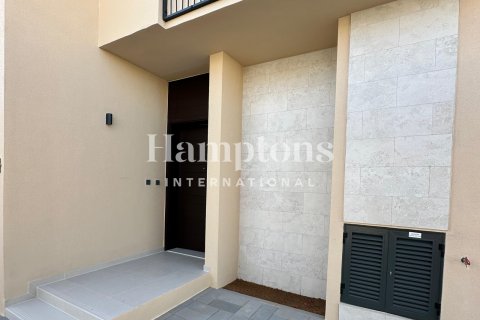 Huvila Dubai South (Dubai World Central), Arabiemiraatit 4 makuuhuonetta, 372.88012595 m2 № 651071 - kuva 7