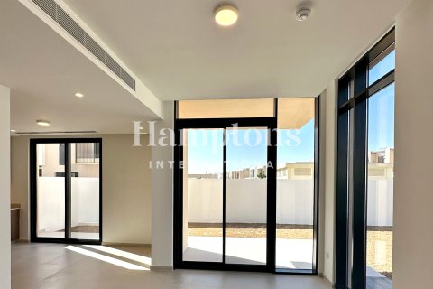 Huvila Dubai South (Dubai World Central), Arabiemiraatit 4 makuuhuonetta, 372.88012595 m2 № 651071 - kuva 23