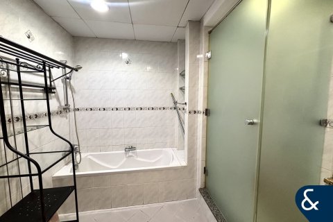 Купить квартиру в Джумейра Лейк Тауэрс, Дубай, ОАЭ 1 спальня, 132м2, № 697665 - фото 8