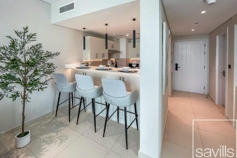 Apartmen di Palm Jumeirah, Dubai, UAE 1 bilik tidur, 73.58 meter persegi № 747416 - foto 5