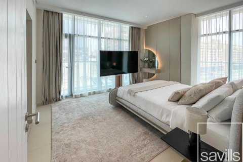 Apartmen di Palm Jumeirah, Dubai, UAE 1 bilik tidur, 73.58 meter persegi № 747416 - foto 15