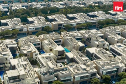 Apartmen di Dubai, UAE 1 bilik tidur, 75.1 meter persegi № 635862 - foto 18