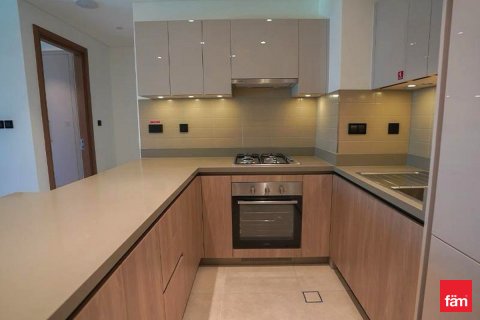 Apartmen di Dubai, UAE 1 bilik tidur, 75.1 meter persegi № 635862 - foto 3