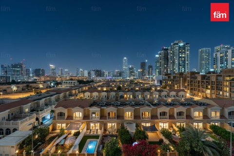 Διαμέρισμα σε Dubai, ΗΑΕ 1 υπνοδωμάτιο, 72.7 τ.μ. Αρ. 695025