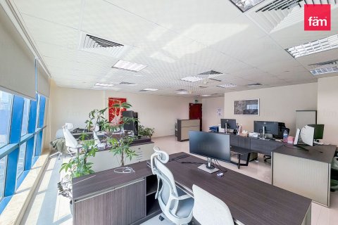 Biuro do wynajęcia w Dubai, ZEA 65 mkw., nr 751206 - zdjęcie 6