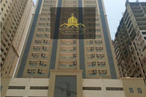 Apartemen di Emirates City, Ajman, UEA 2 kamar tidur, 114 m2 nomor 640895 - foto 12