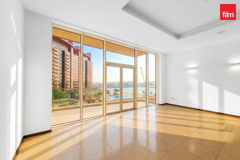 Korter asukohaga Palm Jumeirah, Dubai, AÜE: 1 magamistoaga, 120.4 m² Nr 727081
