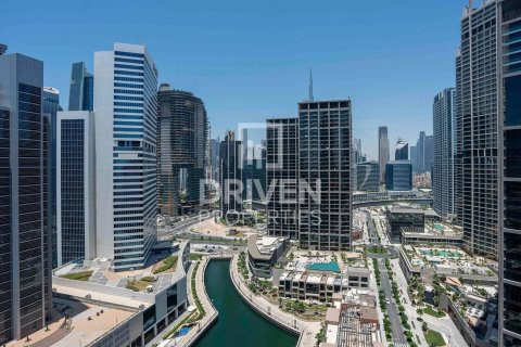 Lägenhet till försäljning i Business Bay, Dubai, UAE 4 sovrum, 402.55 kvm Nr. 742404 - fotografi 5