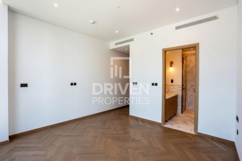 Lägenhet till försäljning i Business Bay, Dubai, UAE 4 sovrum, 402.55 kvm Nr. 742404 - fotografi 16