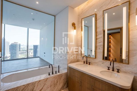 Lägenhet till försäljning i Business Bay, Dubai, UAE 4 sovrum, 402.55 kvm Nr. 742404 - fotografi 19
