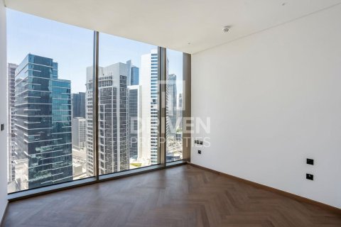 Lägenhet till försäljning i Business Bay, Dubai, UAE 4 sovrum, 402.55 kvm Nr. 742404 - fotografi 15