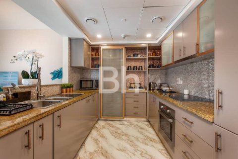 Lägenhet uthyres i Dubai Marina, Dubai, UAE 2 sovrum, 137 kvm Nr. 643121 - fotografi 4