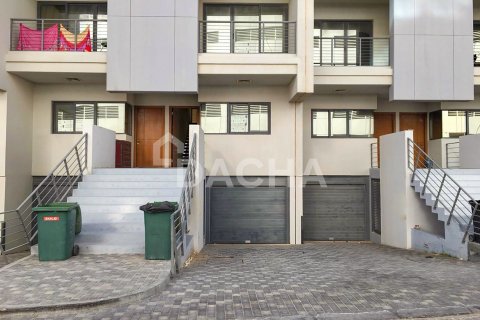 تاون هاوس في دائرة قرية جميرا، دبي 3 غرفة نوم ، 232 متر مربع . ر قم 713627