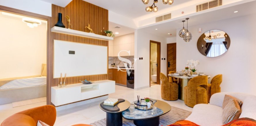 Квартира в Nadd Al Hammar, Дубай, ОАЕ 2 спальні, 126м2 № 699592