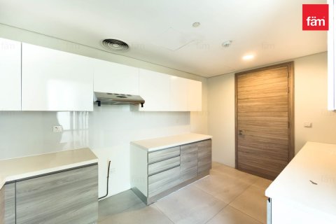 Apartman u gradu Business Bay, Dubai, UAE 2 spavaće sobe, 137.3 m2 Br. 760947 - Slika 9