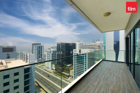 Apartman u gradu Business Bay, Dubai, UAE 2 spavaće sobe, 137.3 m2 Br. 760947 - Slika 18