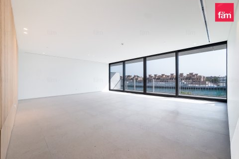 Διαμέρισμα σε Dubai, ΗΑΕ 2 υπνοδωμάτια, 181 τ.μ. Αρ. 766503 - φωτογραφία 2