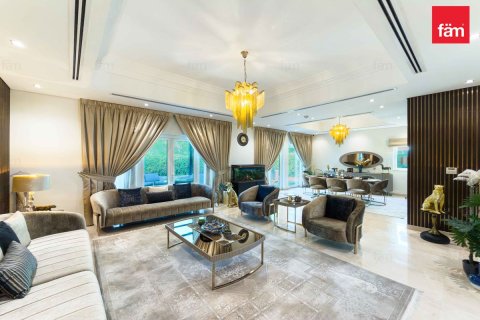 Villa in vendita a Al Furjan, Dubai, EAU 4 camere da letto, 600 mq. № 766506 - foto 2
