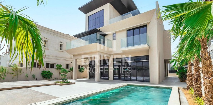 Villa i Jumeirah Park, Dubai, UAE 6 soveværelser, 808 kvm № 655350