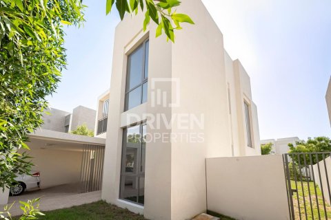Üürile anda villa asukohaga Dubai South (Dubai World Central), Dubai, AÜE: 4 magamistoaga, 404 m² Nr 655355 - pilt 22