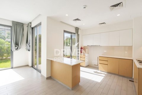 Üürile anda villa asukohaga Dubai South (Dubai World Central), Dubai, AÜE: 4 magamistoaga, 404 m² Nr 655355 - pilt 14