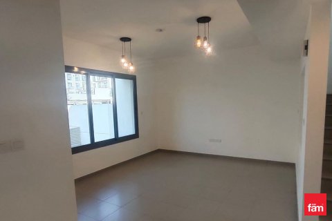 Townhouse til leje i Town Square, Dubai, UAE 3 soveværelser, 187.9 kvm № 719422 - foto 2
