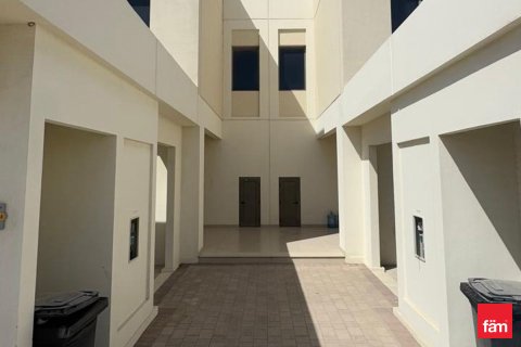 Townhouse til leje i Town Square, Dubai, UAE 3 soveværelser, 187.9 kvm № 719422 - foto 10