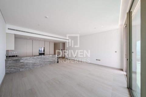 Apartment til leje i Palm Jumeirah, Dubai, UAE 2 soveværelser, 163.6 kvm № 746097 - foto 3