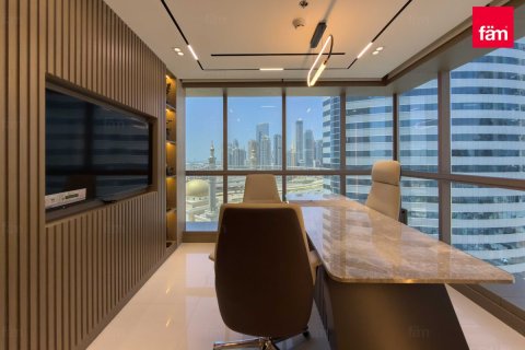 Pejabat di Dubai, UAE 125.5 meter persegi № 678984 - foto 23