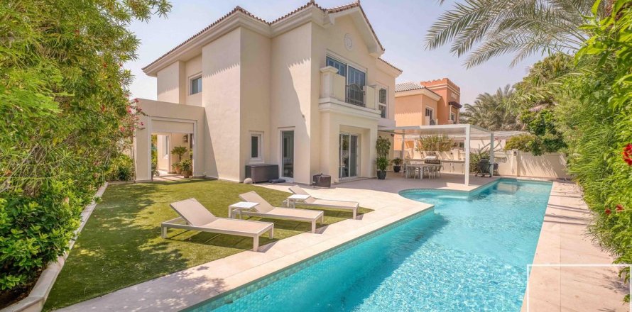 Вілла в Dubai Sports City, Дубай, ОАЕ 5 спалень, 690.55м2 № 766756