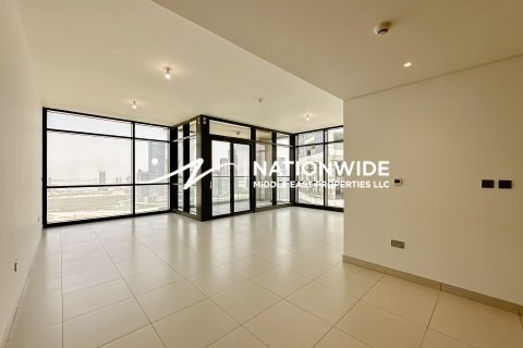 Apartament në Abu Dhabi, Emiratet e Bashkuara Arabe 3 dhoma gjumi, 178 m2. № 634256 - Foto 2