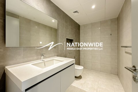 Apartament në Abu Dhabi, Emiratet e Bashkuara Arabe 3 dhoma gjumi, 178 m2. № 634256 - Foto 15