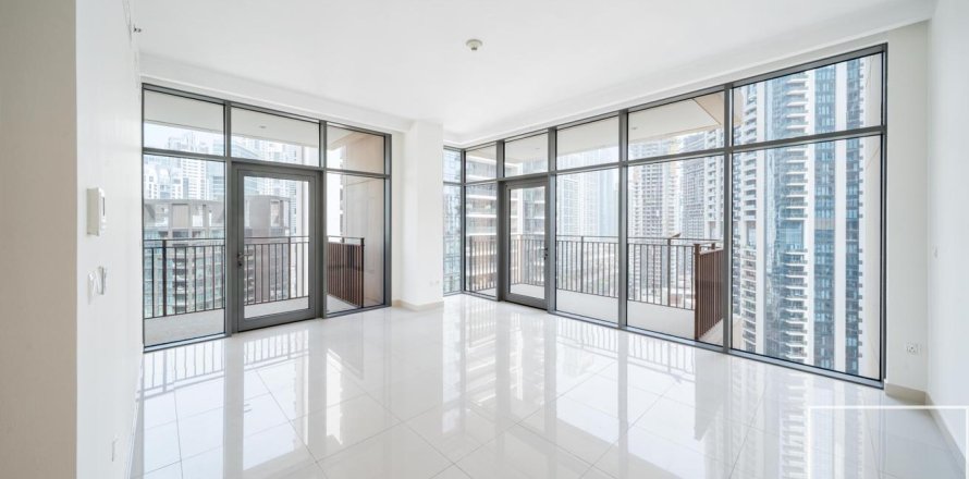 דירה ב Downtown Dubai (Downtown Burj Dubai), Dubai, איחוד האמירויות 2 חדרי שינה, 155.24 מ"ר מספר 747720