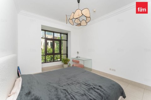 Appartement te huur in Old Town, Dubai, VAE 1 slaapkamer, 92.8 vr.m., nr 710823 - foto 9