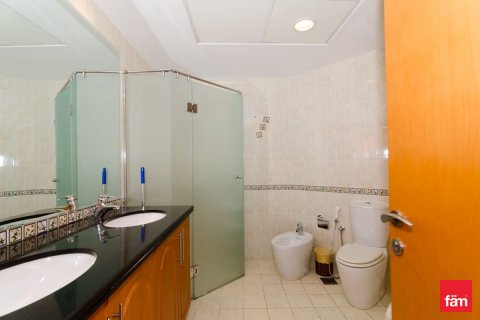 Apartamento en alquiler en Dubai Marina, Dubai, EAU 3 dormitorios, 195.3 m2 № 661592 - foto 7