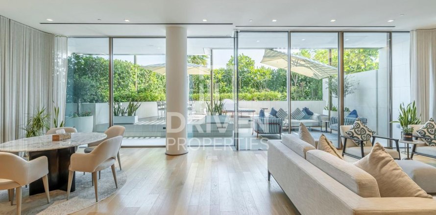 Lakás itt: Jumeirah, Dubai, EAE, 2 hálószoba, 425 m², azonosító: 652959